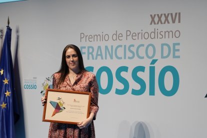 Alicia Calvo, con el accésit. ICAL