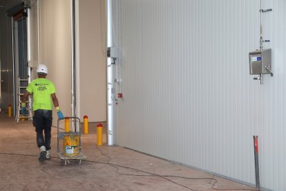 La empresa agroalimentaria Cascajares, que sufriera un incendio que destruyó por completo la fábrica, está construyendo una nueva factoría mas grande junto a la anterior. -ICAL