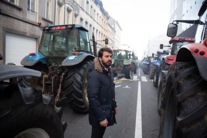 García-Gallardo asiste a la manifestación de los agricultores en Bruselas.- ICAL