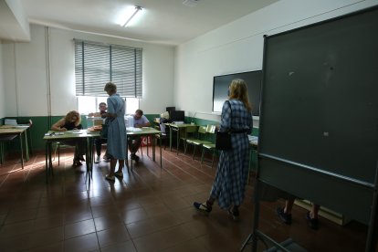 Votaciones a las Cortes Generales en los colegios electorales de Ponferrada