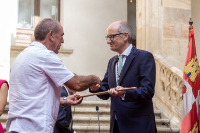 Toma de posesión de Javier Iglesias como presidente de la nueva Corporación Provincial de la Diputación de Salamanca. -ICAL