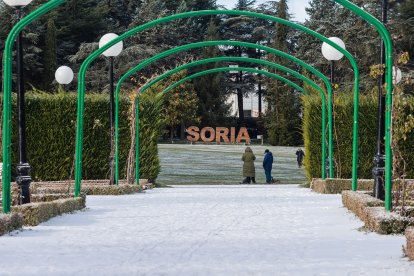 Ligera nevada en Soria capital.- ICAL