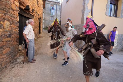 Campaneiros de Manzaneda.- ICAL