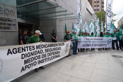 Concentración de trabajadores del dispositivo de incendios de la junta.- ICAL