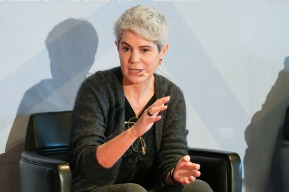 Emilia Málaga, presidenta del CES del País Vasco durante el Club de Prensa de El Mundo: Corredor Atlántico: Un proyecto común. / LOSTAU