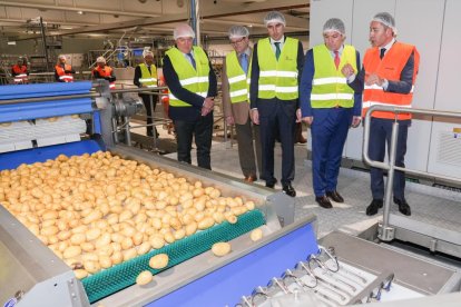 Inauguración de la nueva planta de Patatas Meléndez en Medina del Campo.- J. M. LOSTAU