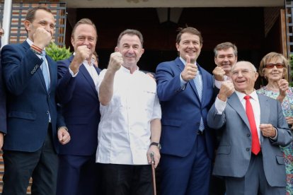 JUAN MIGUEL LOSTAU. 14/09//2022. VALLADOLID. COMUNIDAD DE CASTILLA Y LEÓN. RUEDA. INAUGURACIÓN DEL RESTAURANTE DE MARTÍN BERASATEGUI EN LA BODEGA EL HILO DE ARIADNA CON LA PRESENCIA DEL PRESIDENTE DE LA JUNTA FERNÁNDEZ MAÑUECO.