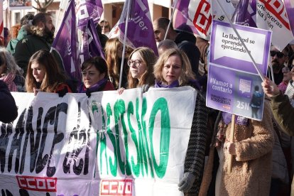 UGT y CCOO se concentran frente a la sede de Presidencia.- ICAL