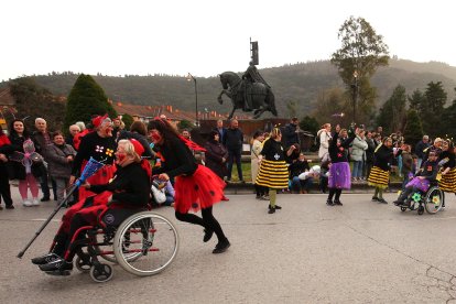 Desfile de Carnaval en Ponferrada.- ICAL