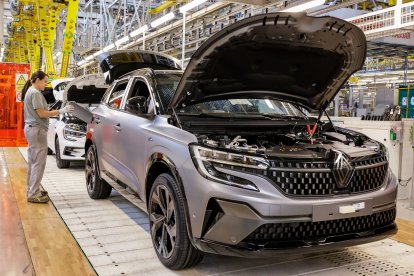 Fabricación del Renault Austral en Palencia.- ICAL