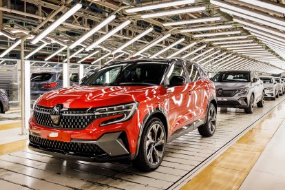 Fabricación del Renault Austral en Palencia.- ICAL