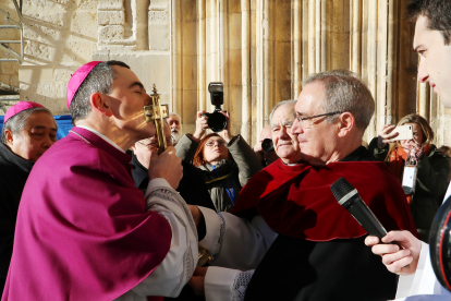 El nuncio apostólico del Papa en España, Monseñor Bernardito Cleopas Auza, presidirá la ordenación del sacerdote navarro Mikel Garciandia como obispo de Palencia. A la ceremonia acudirán otros 26 prelados, arzobispos y administradores diocesanos- Brágimo/Ical