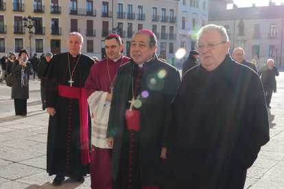 El nuncio apostólico del Papa en España, Monseñor Bernardito Cleopas Auza, presidirá la ordenación del sacerdote navarro Mikel Garciandia como obispo de Palencia. A la ceremonia acudirán otros 26 prelados, arzobispos y administradores diocesanos- Brágimo/Ical