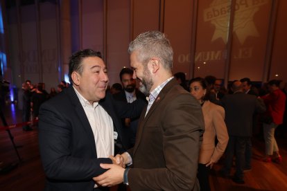 Luis Mariano Santos y Raúl Santa Eufemia.- PHOTOGENIC