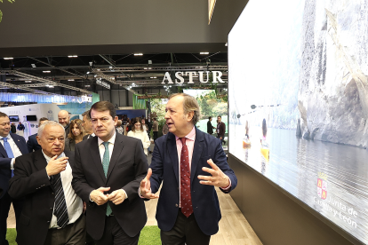 El presidente de la Junta de Castilla y León, Alfonso Fernández Mañueco, visita la 44 edición de la Feria y el expositor de la Comunidad. Juan Lázaro/ Ical