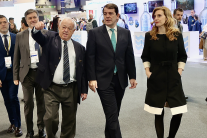 El presidente de la Junta de Castilla y León, Alfonso Fernández Mañueco, visita la 44 edición de la Feria y el expositor de la Comunidad. Juan Lázaro/ Ical