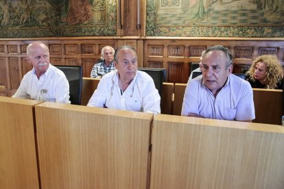 Imágenes del pleno extraordinario de final de mandato de la Diputación de León. ICAL