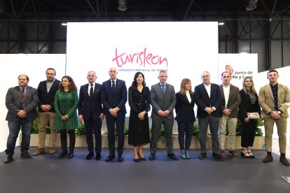 El alcalde de León, José Antonio Diez, presenta la oferta turística de la ciudad y de la provincia a través del Consorcio Provincial de Turismo. -ICAL.