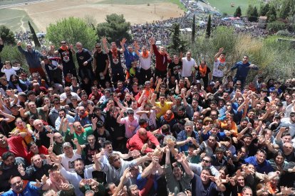 Pedrea del Pan y el Queso en Palencia, con motivo de las fiestas de santo Toribio del barrio de El Cristo. - ICAL
