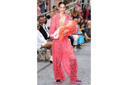 Desfile de la diseñadora Leonesa, María Lafuente en la Mercedes-Benz Fashion Week. - ICAL