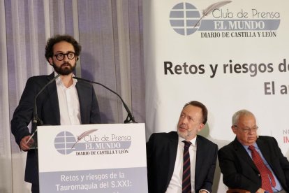 Club de Prensa de El Muno de Castilla y León sobre la Tauromaquia.-PHOTOGENIC