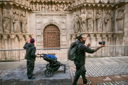 Vagaboom se graba por las calles de Burgos. -TOMÁS ALONSO