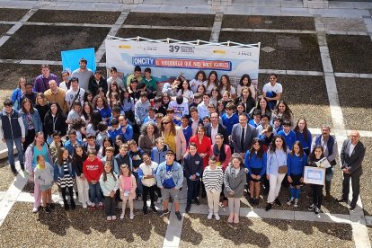 Entrega de premios del Concurso Escolar de la ONCE. ICAL