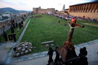 Vista aérea del Castillo de los Templarios de Ponferrada. -ICAL.