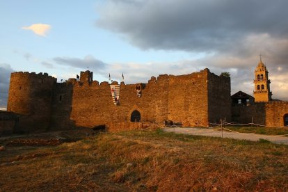 Vista aérea del Castillo de los Templarios de Ponferrada. -ICAL.