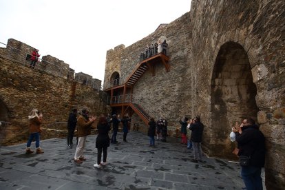 Visitas teatralizadas en el Castillo de los Templarios de Ponferrada. -ICAL.