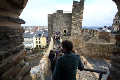 Visitas teatralizadas en el Castillo de los Templarios de Ponferrada. -ICAL.