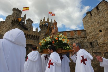 Desfile templario. -ICAL.