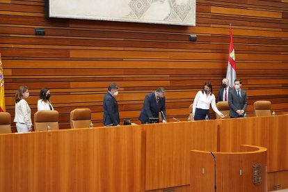 Pleno de constitución de la XI Legislatura de las Cortes de Castilla y León. -ICAL