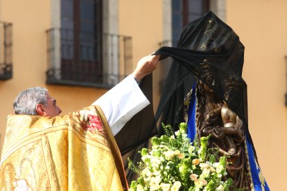 Procesión de Resurrección en Ponferrada. -ICAL