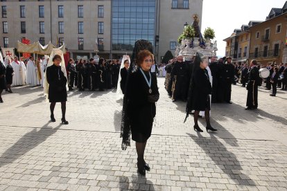 Procesión de Resurrección en Ponferrada. -ICAL