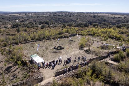 El castro de Yecla de Yeltes acoge una jornada de drones, donde se han celebrado carreras, cursos de formación y vuelo libre con diferentes multicópteros. Ical