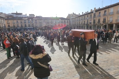 Manifestación en Palencia por el día para la Erradicación de la Violencia contra la Mujer. -ICAL.