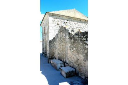 La Ermita del Humilladero, en Torrescárcela, que se quiere restaurar. -E.M.