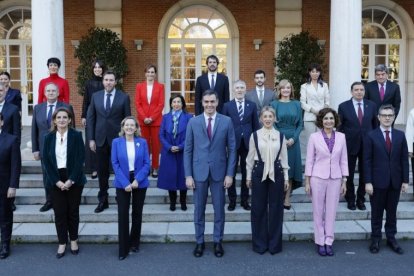 Primera reunión del nuevo Consejo de Ministros. -BERNARDO DÍAZ