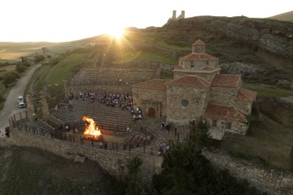 Paso del Fuego en San Pedro Manrique, Soria. ICAL