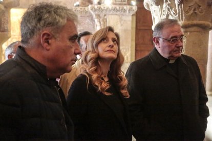 La viceconsejera de Acción Cultural, Mar Sancho, presenta la restauración de las pinturas del Panteón Real de San Isidoro.- ICAL