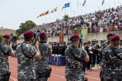 Celebración del acto de jura de la nueva promoción de la Policía Nacional en Ávila. -ICAL