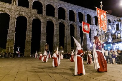 Procesión del Viernes Santo en Segovia. ICAL