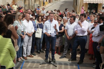 El presidente del PP, y candidato a la presidencia del Gobierno, Alberto Núñez Feijóo, en un acto en Corrales del Vino, Zamora. ICAL