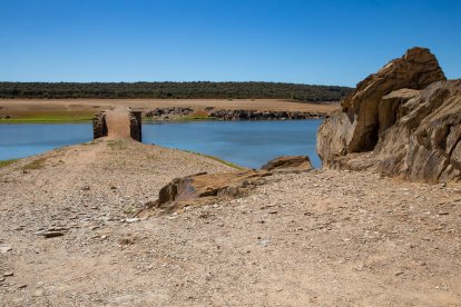 Embalse de Ricobayo (Zamora).- ICAL