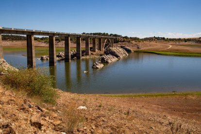 Embalse de Ricobayo (Zamora).- ICAL