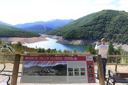 Embalses de Palencia
Aspecto del embalse de Compuerto en la zona del mirador de Valcobero.- ICAL