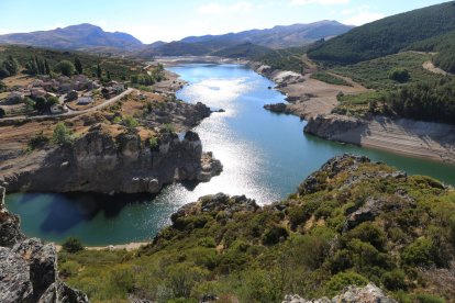 Embalses de Palencia
Aspecto del embalse de Camporredondo en Alba de los Cardaños (Palencia) .- ICAL