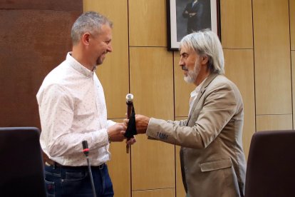 El candidato del PSOE, Jorge Pérez, alcanza la alcaldía de Villaquilambre con el apoyo de UPL y Podemos. -ICAL