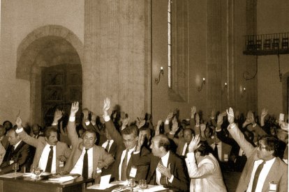 Aprobación del anteproyecto del Estatuto de Autonomía el 27 de junio de 1981